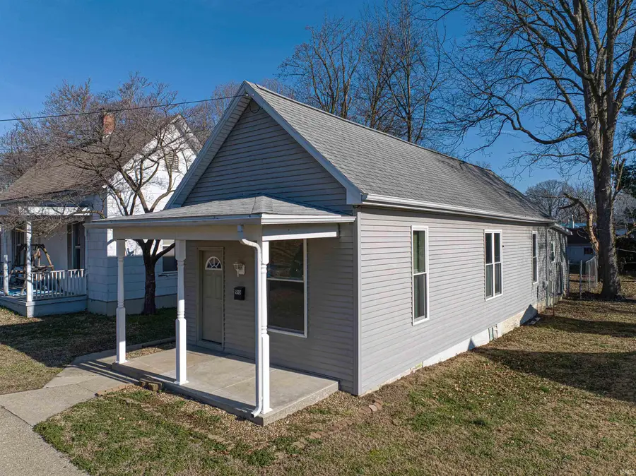 910 N Mulberry Street, Mount Vernon, IN 47620 - Image #3