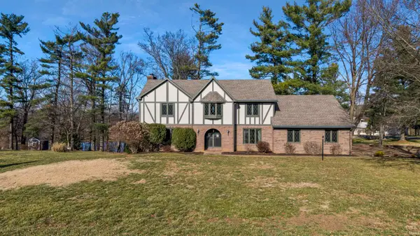 6401 Echo Hill Drive, Evansville, IN 47720