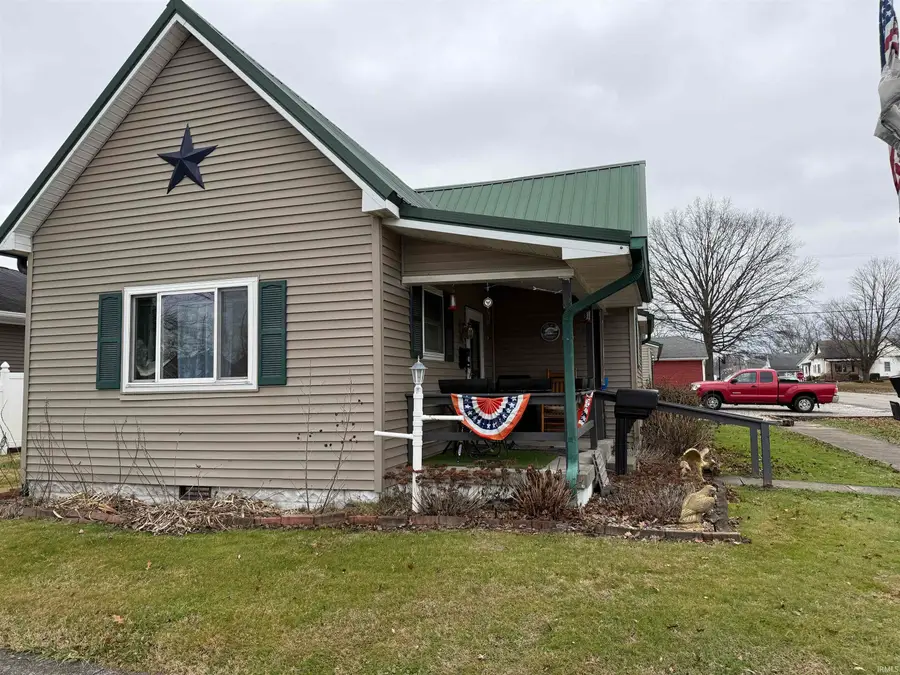 580 NE 1st Street, Linton, IN 47441 - Image #2