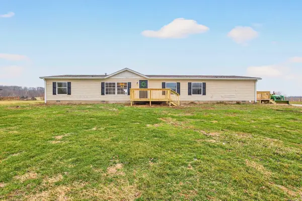 3540 White Road, Spencer, IN 47460