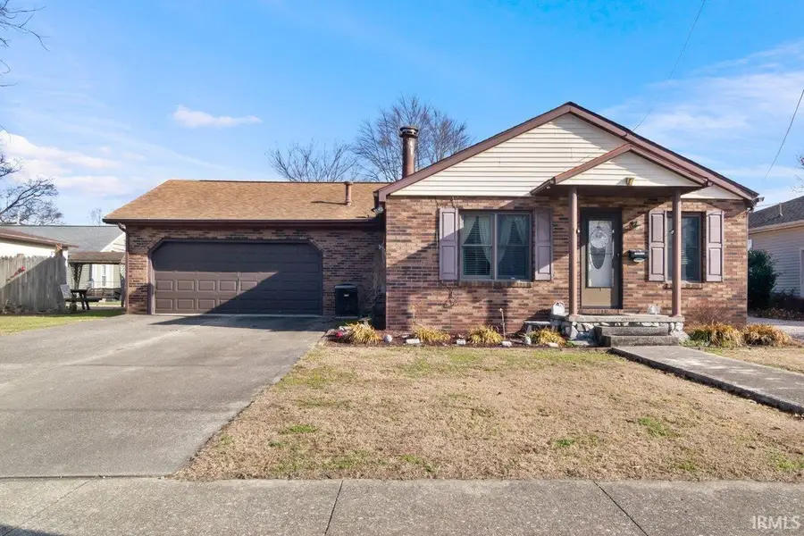 104 N Walters Street, Fort Branch, IN 47648 - Image #2