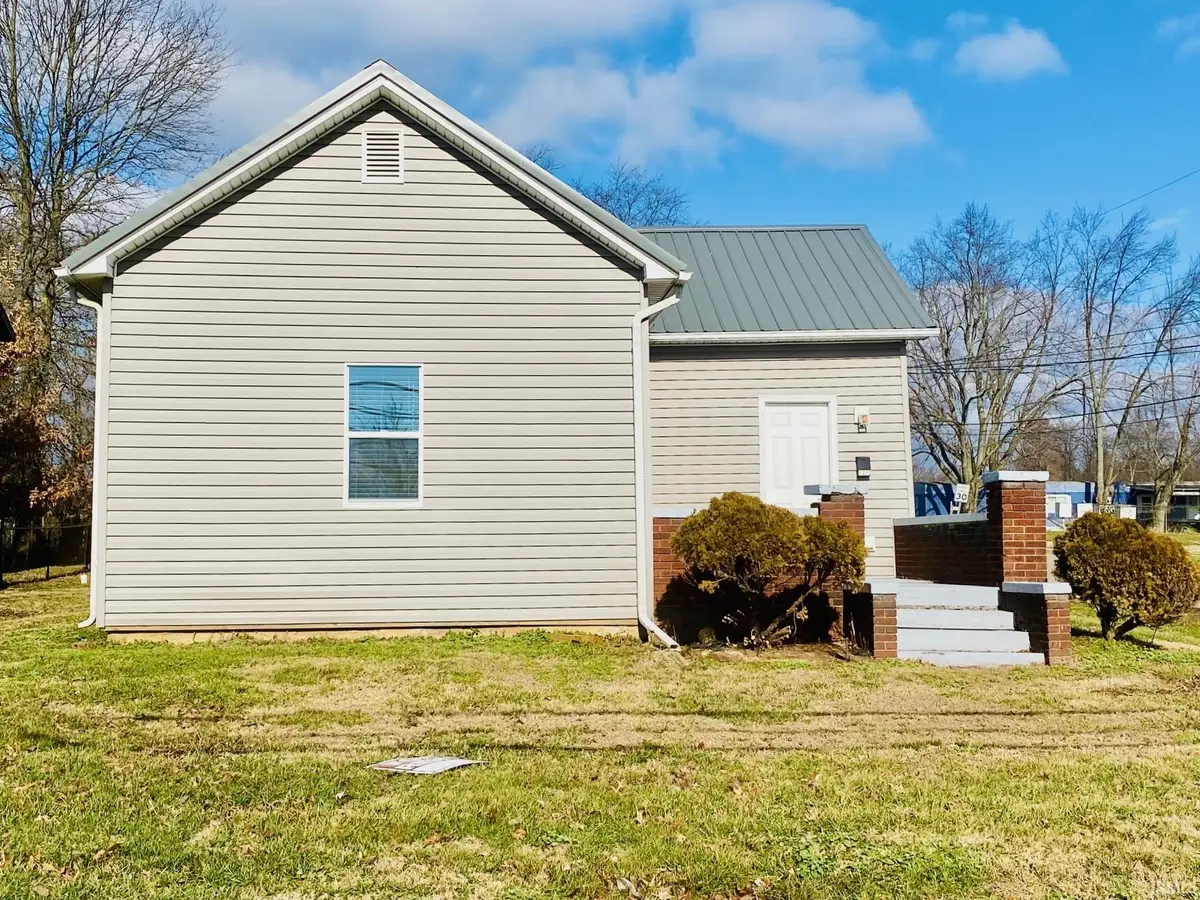 1212 E Walnut Street, Boonville, IN 47601 - Image #1