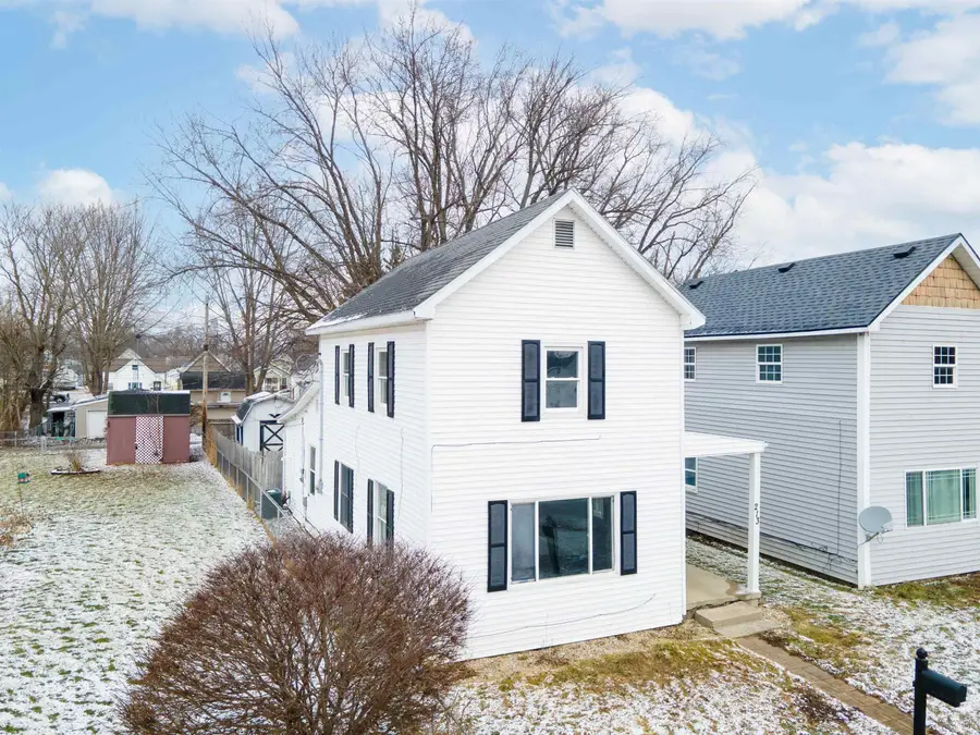 213 E South G Street, Gas City, IN 46933 - Image #2