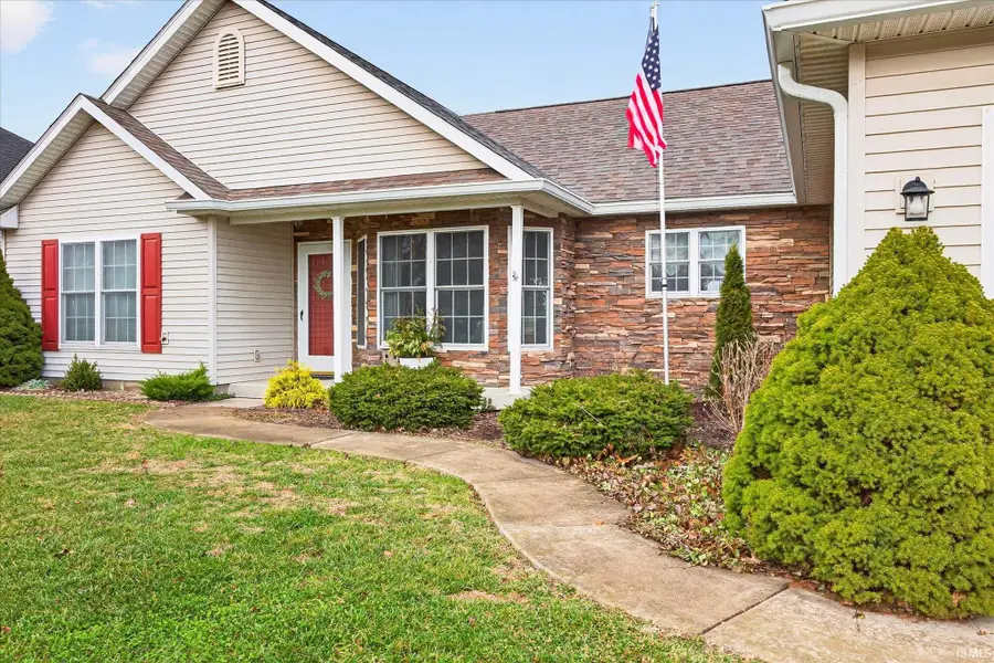 7404 W Higgins Court, Ellettsville, IN 47429 - Image #3