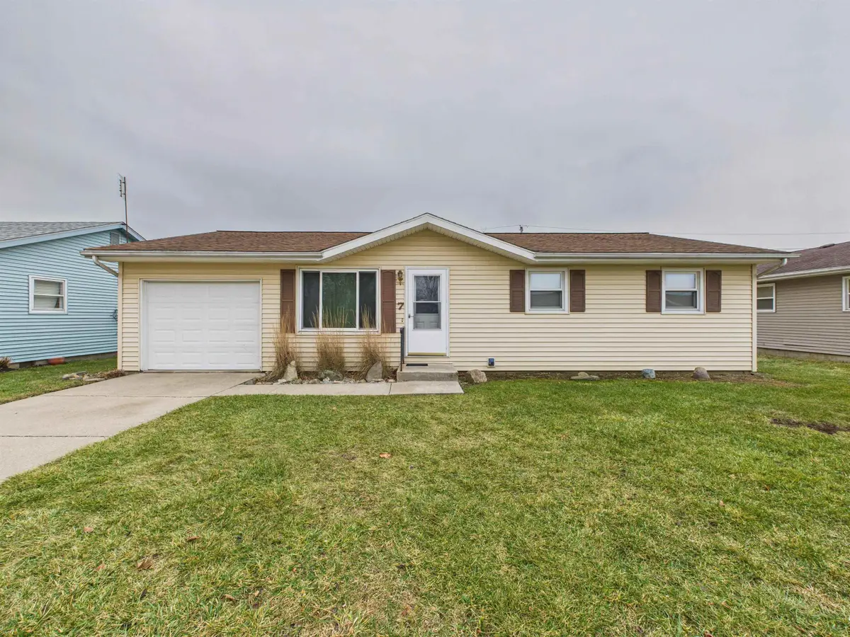 7 Topaz Drive, Huntington, IN 46750 - Image #1
