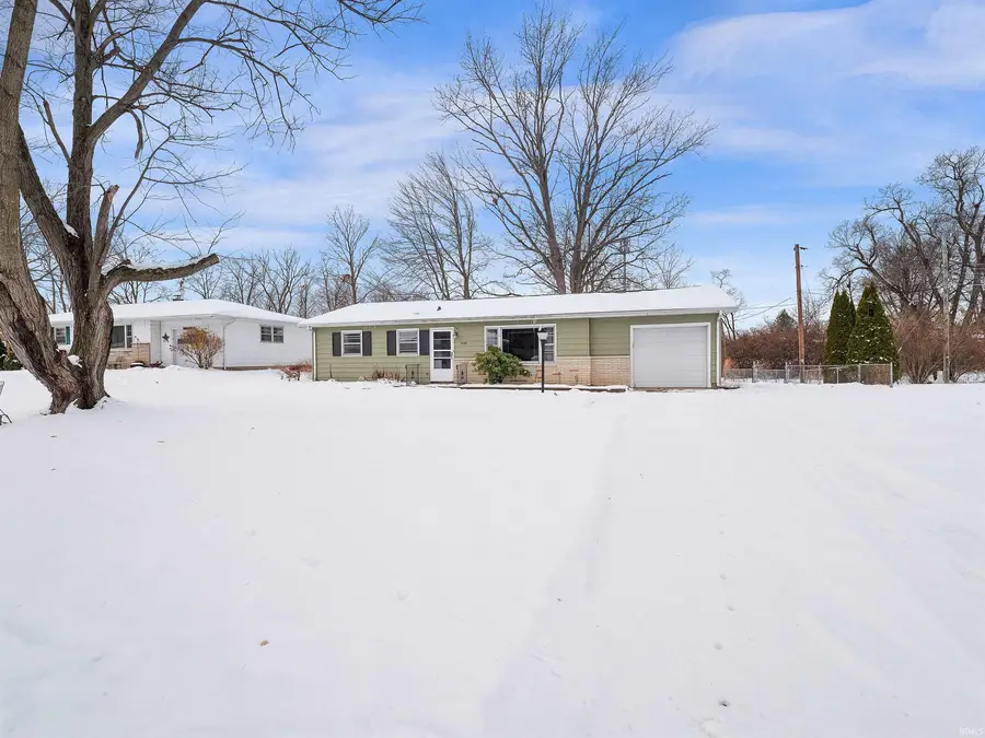 5749 Meadowbrook Drive, Fort Wayne, IN 46835 - Image #3