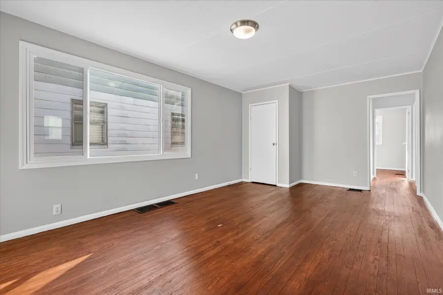 2523 Milburn Boulevard, Mishawaka, IN 46544 - #3