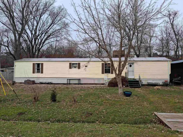 102 S Hooker Street, Brooklyn, IN 46111