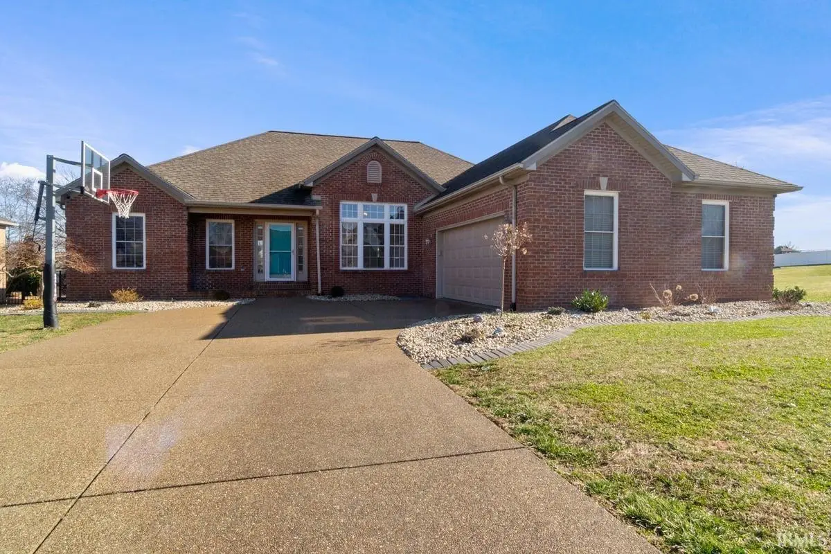 2744 Reinford Drive, Newburgh, IN 47630 - #1