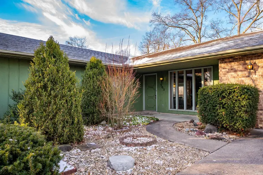 905 S Buckingham Road, Yorktown, IN 47396 - #3