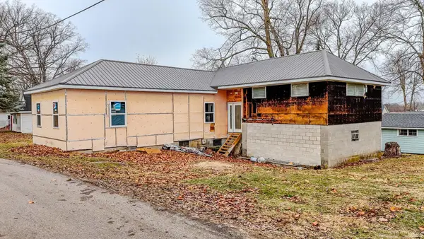 412 W Shutt Avenue, Silver Lake, IN 46982