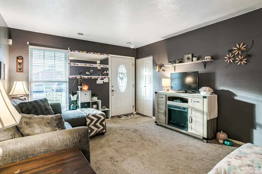 812 Berkley Circle, Mishawaka, IN 46544 - #3