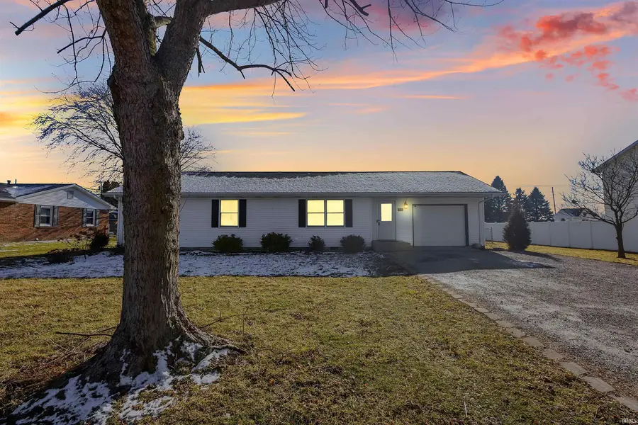 511 S South Park Drive, Monticello, IN 47960 - Image #2