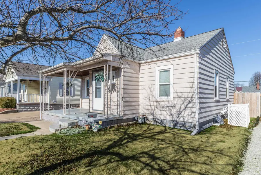 528 E Parkland Avenue, Evansville, IN 47711 - #2