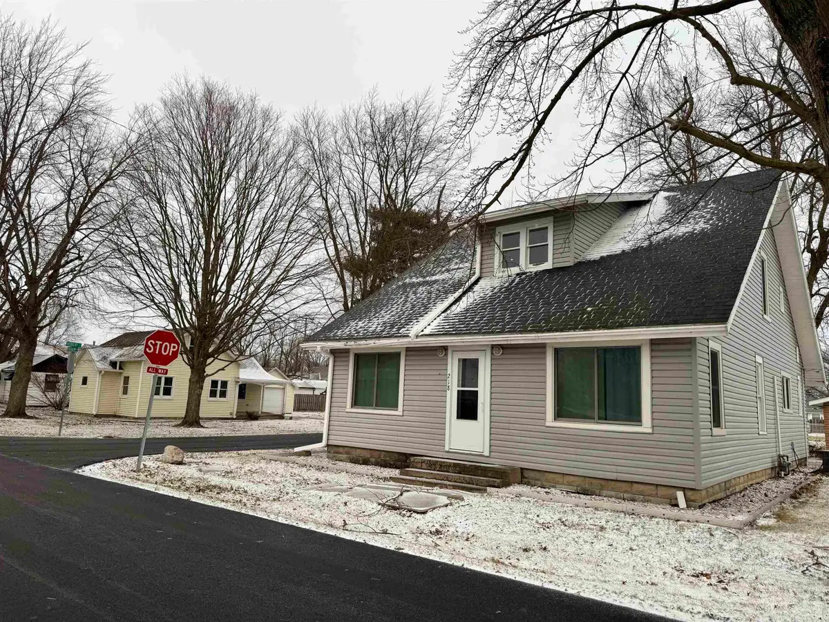 218 N Greenberry Street, Sweetser, IN 46987 - #1