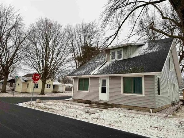 218 N Greenberry Street, Sweetser, IN 46987