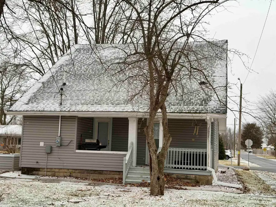 218 N Greenberry Street, Sweetser, IN 46987 - #2