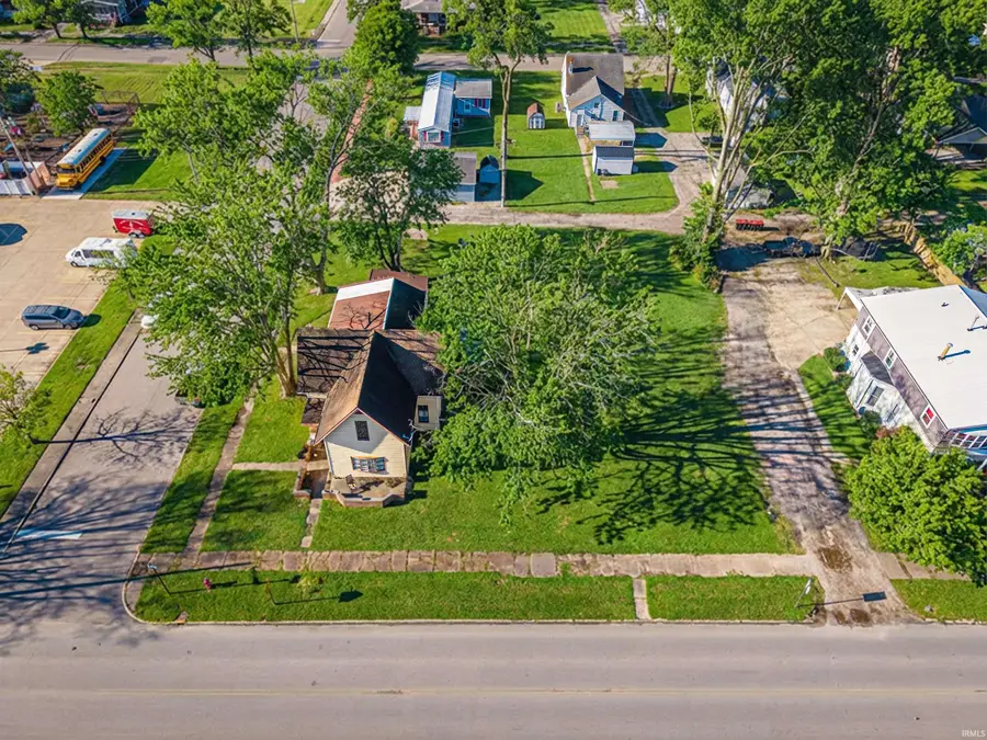 703 Main Street, Mount Vernon, IN 47620 - #2