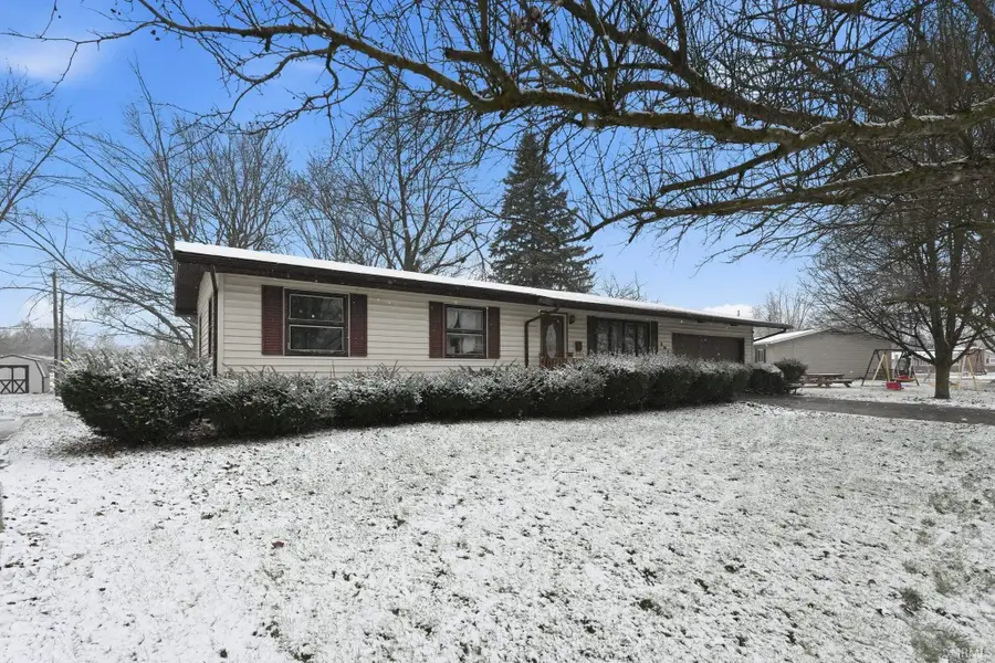 104 S Park Lane, Butler, IN 46721 - Image #2