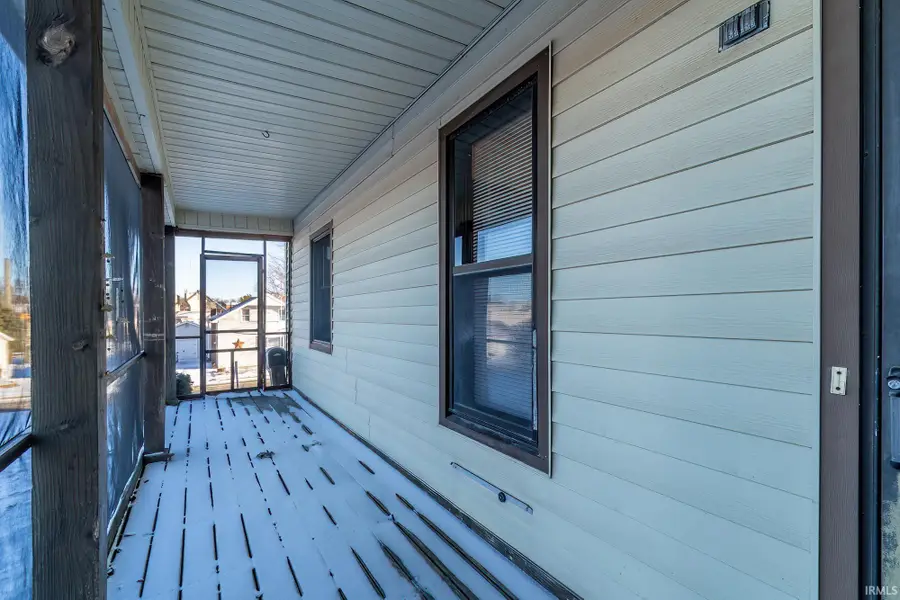 106 E Hanna Street, Columbia City, IN 46725 - #3