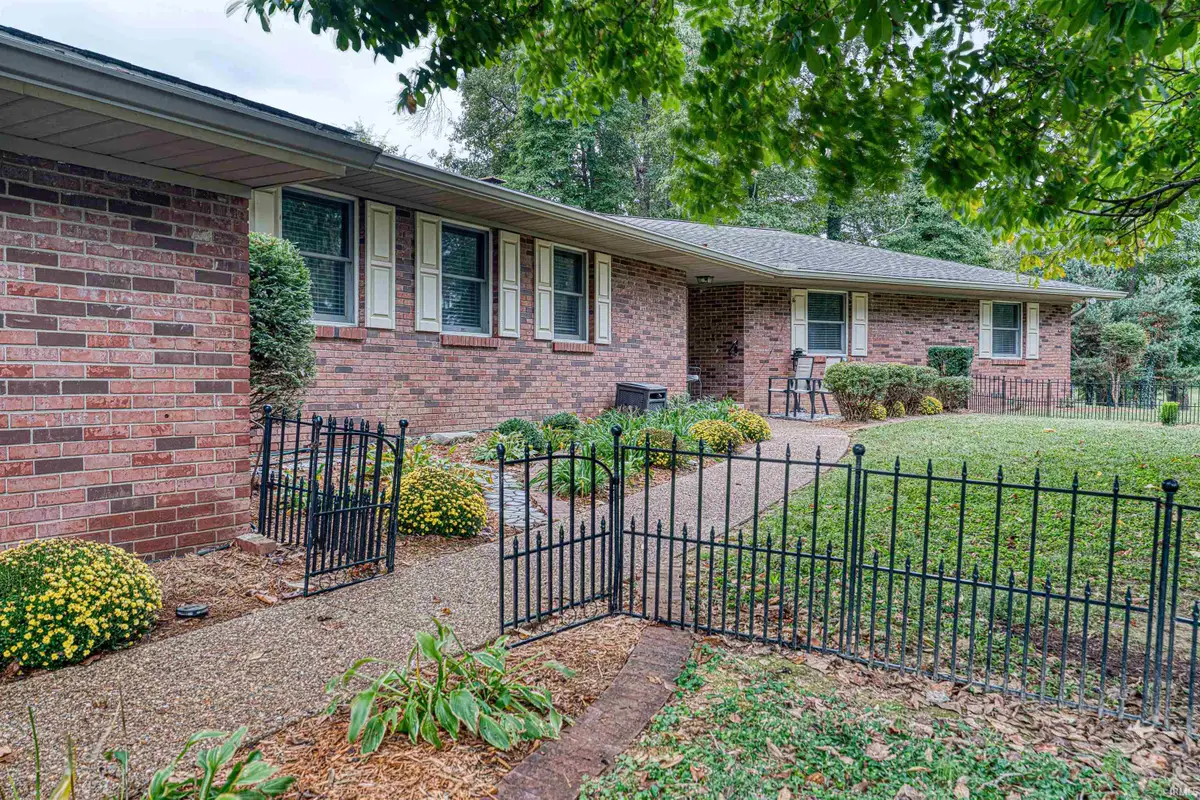 5244 Tarrytown Road, Newburgh, IN 47630 - #1