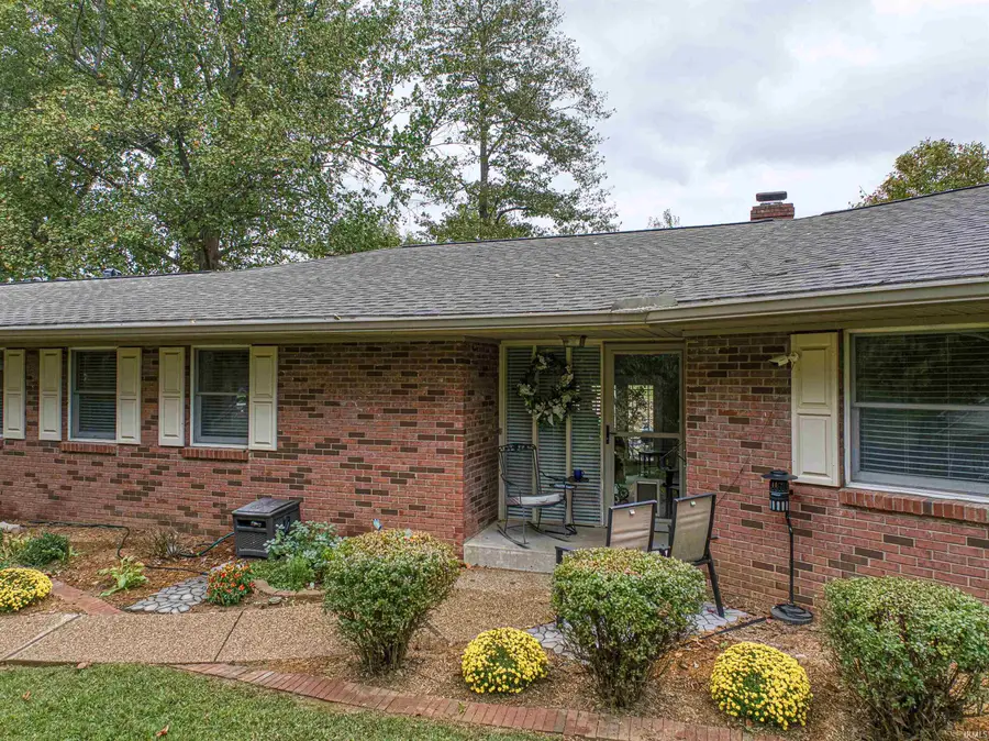 5244 Tarrytown Road, Newburgh, IN 47630 - #2