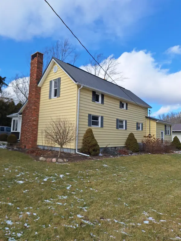 2645 W 1100 S Road, Geneva, IN 46740