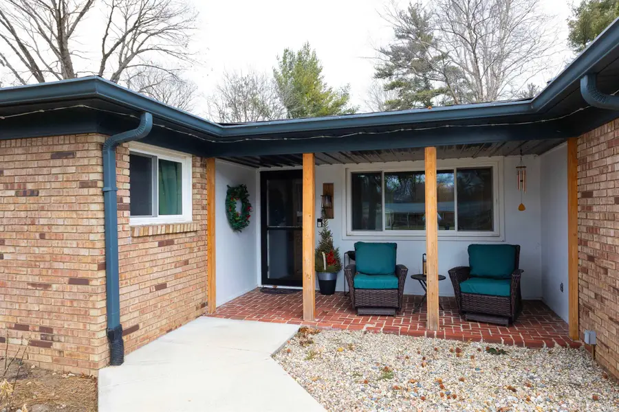 3932 Wyandotte Trail, Indianapolis, IN 46240 - Image #2