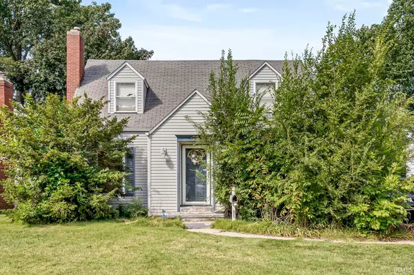 521 E Woodside Street, South Bend, IN 46614