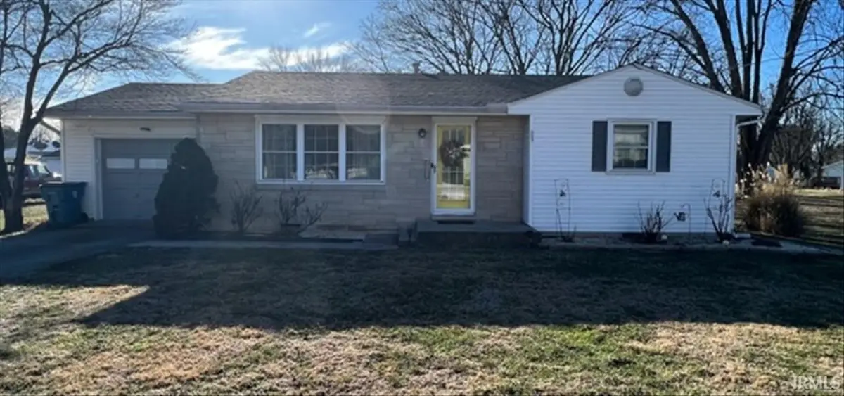 307 3rd Street, Oaktown, IN 47561 - #1