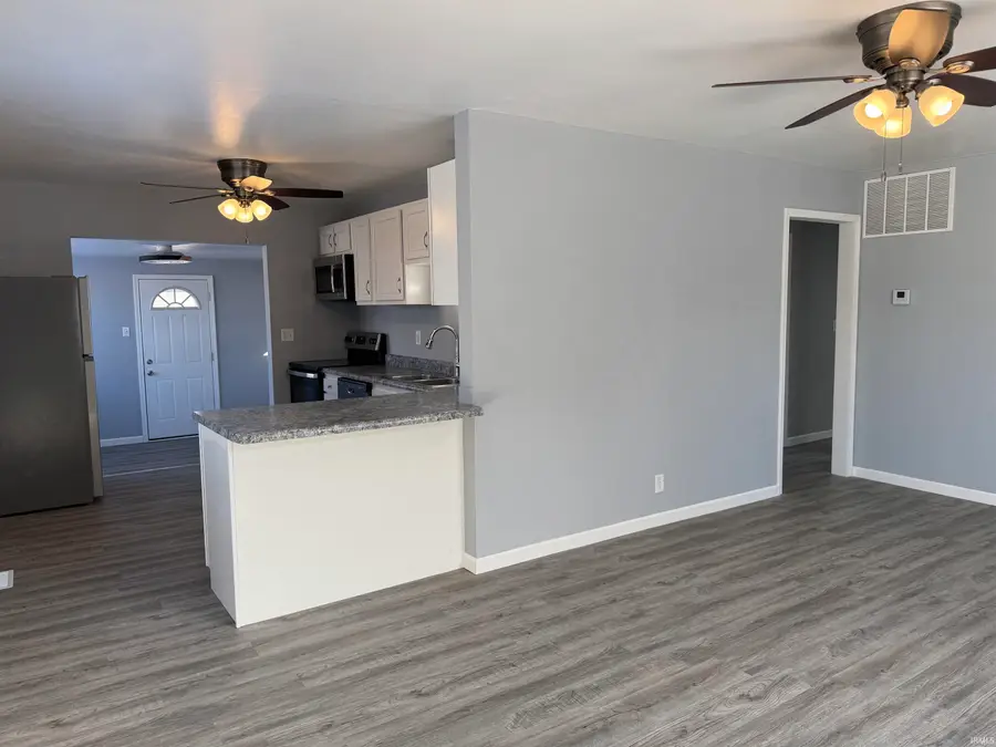 2233 W 11th Street, Muncie, IN 47302 - Image #3