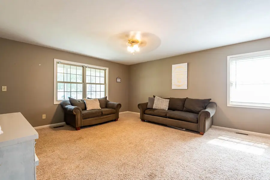 329 W White Pine Court, Bloomington, IN 47403 - Image #3