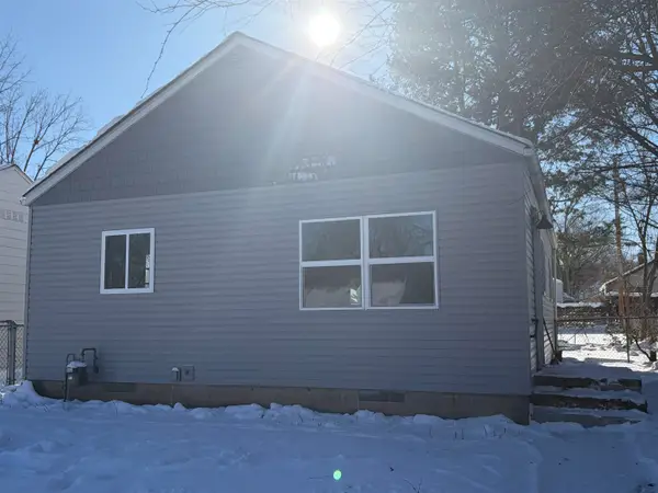 1934 E Bowman Street, South Bend, IN 46613