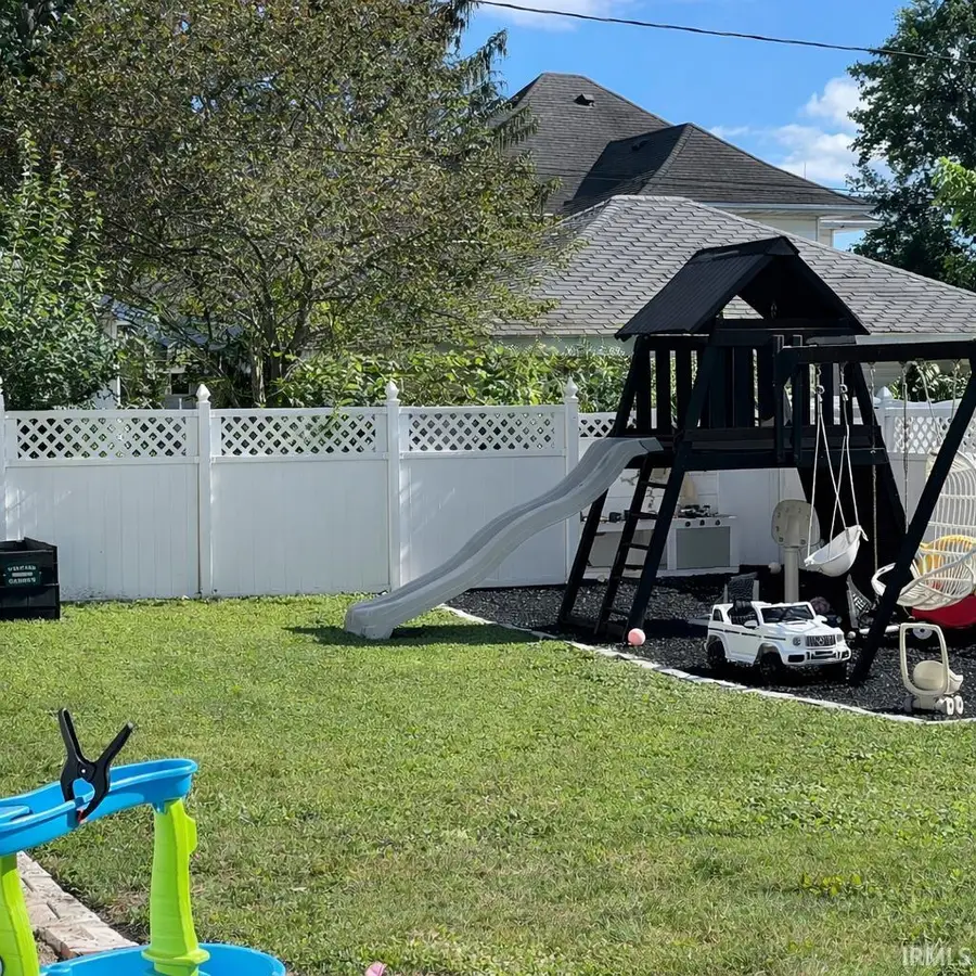 915 W Walnut Street, Kokomo, IN 46901 - Image #2