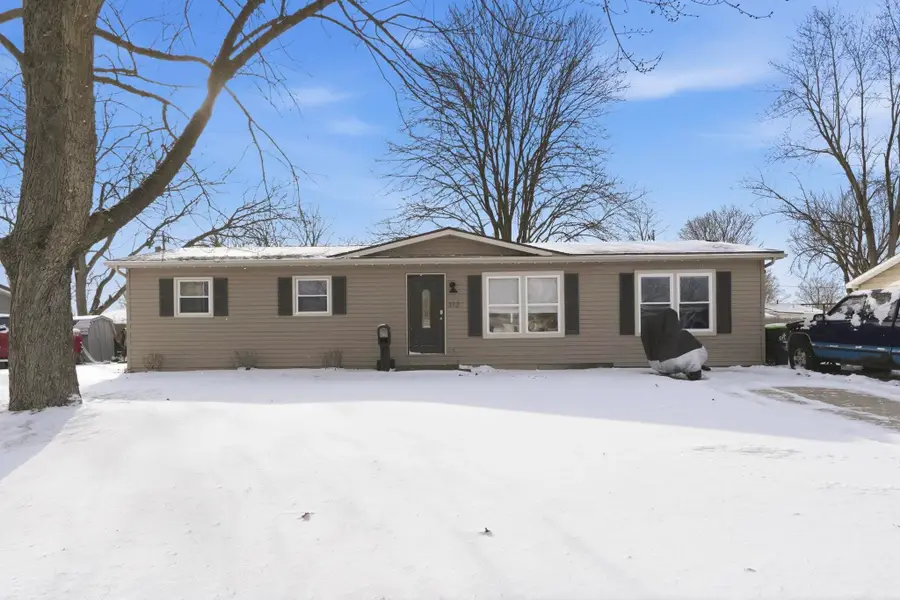 312 N Park Lane, Butler, IN 46721 - Image #2