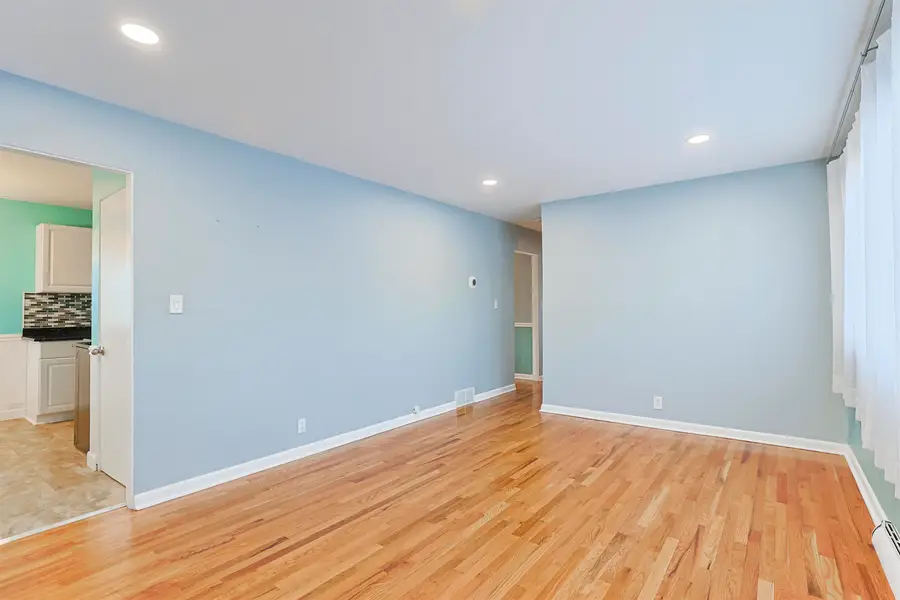 1205 Pyle Avenue, South Bend, IN 46615 - Image #2