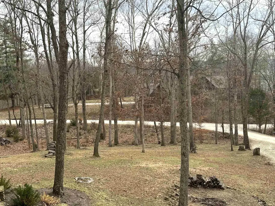 8995 S Ella Street, Nashville, IN 47448 - Image #2