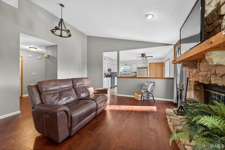 11 Mccutcheon Drive, Lafayette, IN 47909 - Image #2