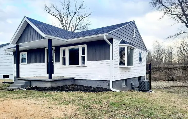 3221 W Holly Street, Muncie, IN 47304