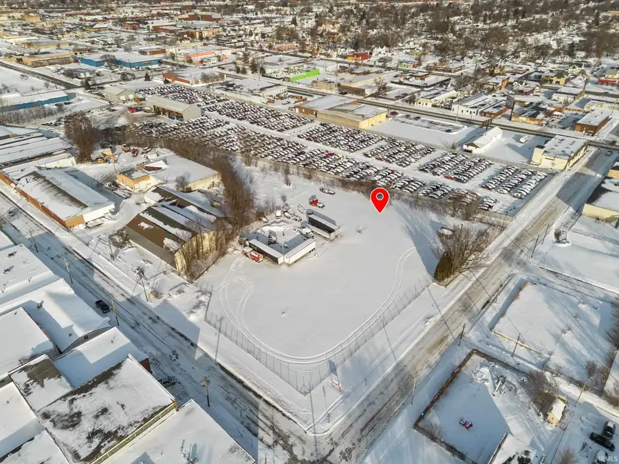 301 W Calvert Street, South Bend, IN 46613 - Image #3