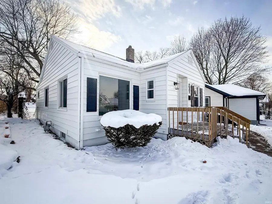 218 E Woodside Street, South Bend, IN 46614 - Image #2