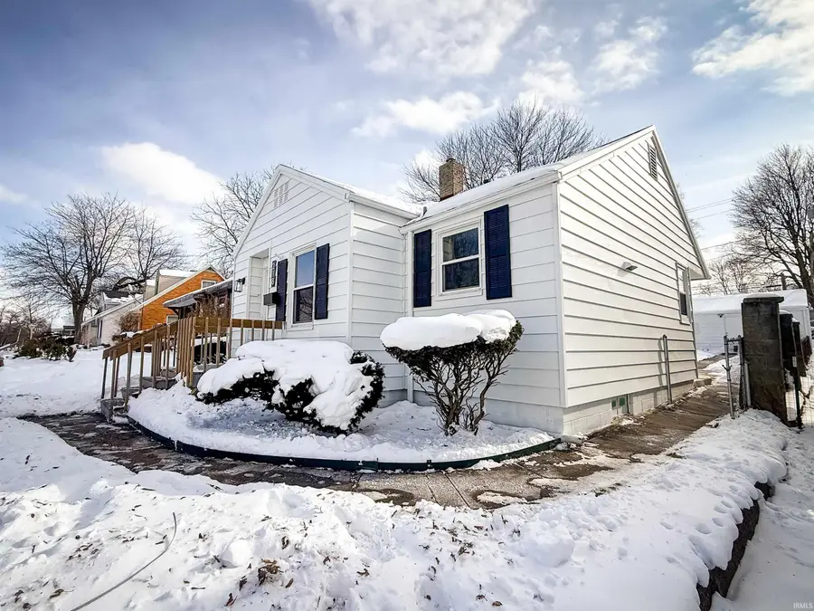 218 E Woodside Street, South Bend, IN 46614 - Image #3