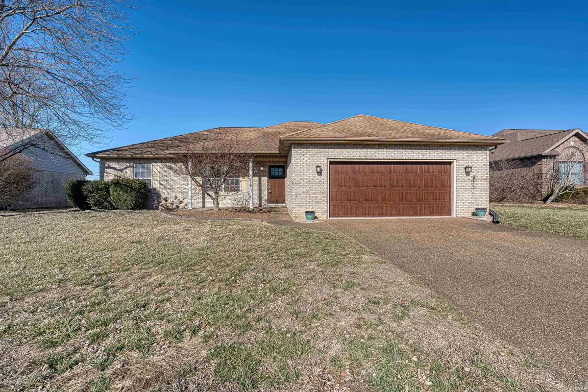 8988 Camelot Drive, Newburgh, IN 47630 - Image #1
