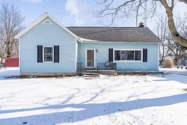 320 N Walnut Street, Etna Green, IN 46524