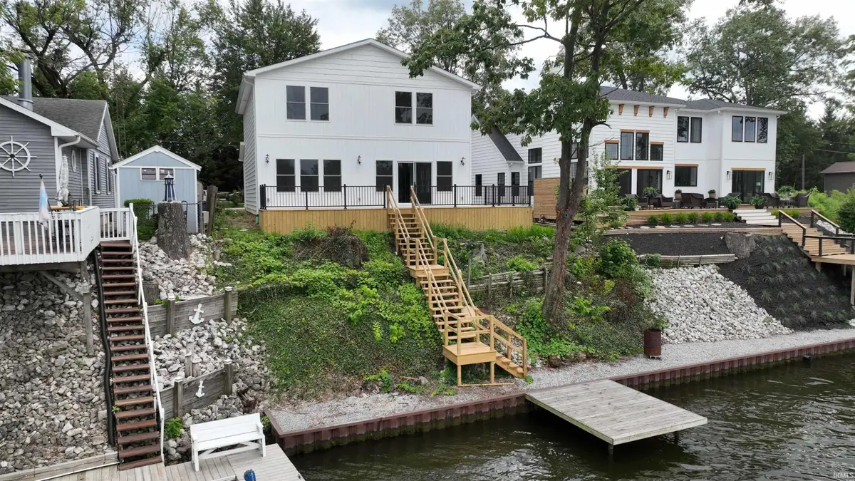 4703 E Elmer Girtz Drive, Monticello, IN 47960 - Image #1