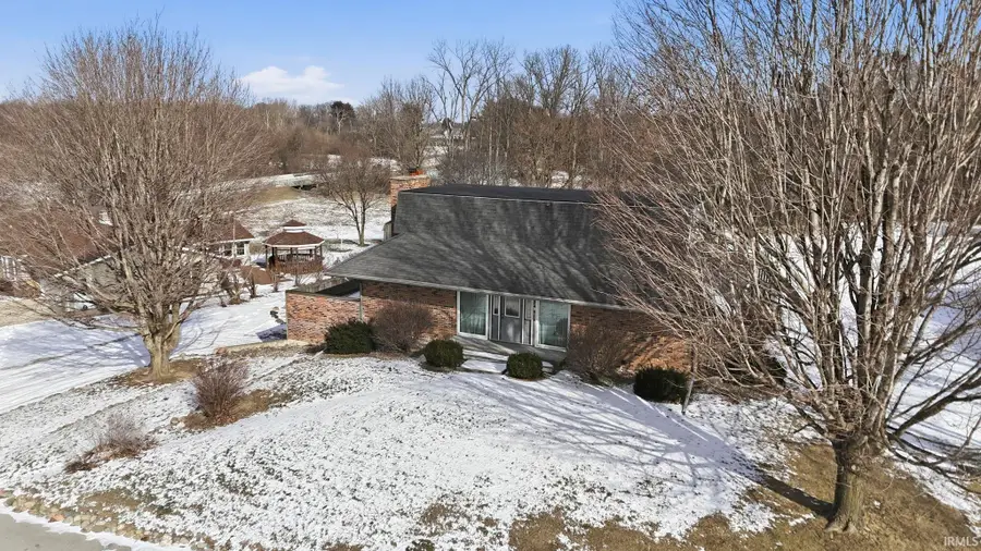 704 N Hillcrest Drive, South Whitley, IN 46787 - #3