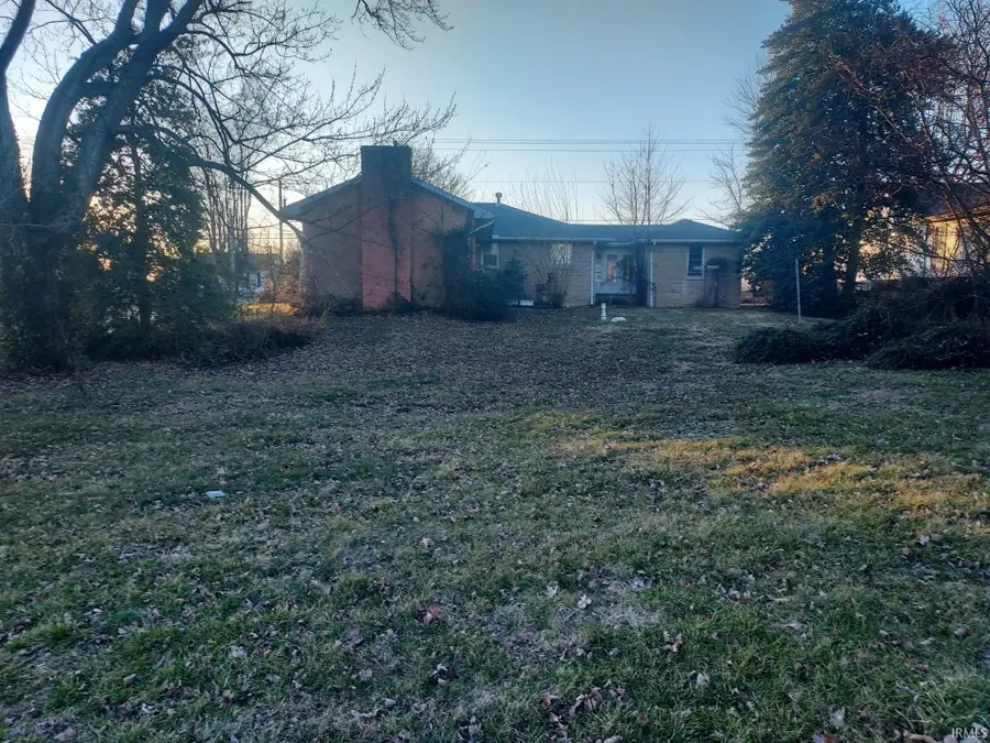 301 N State Street, Chandler, IN 47610 - #3