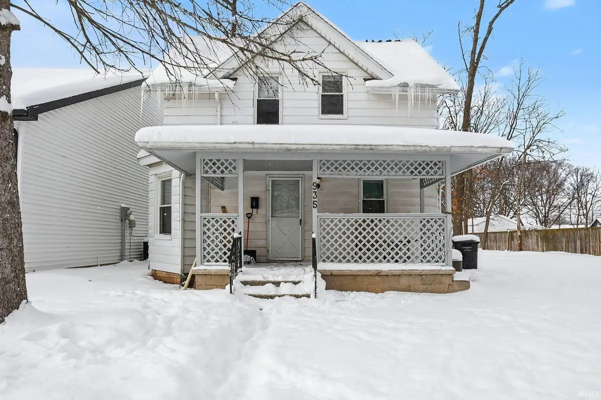 935 S 26th Street, South Bend, IN 46615 - #1