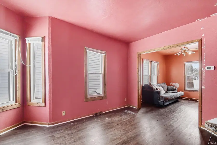 935 S 26th Street, South Bend, IN 46615 - #3