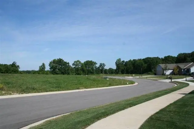 2275 Highlander Drive, Warsaw, IN 46580 - #1